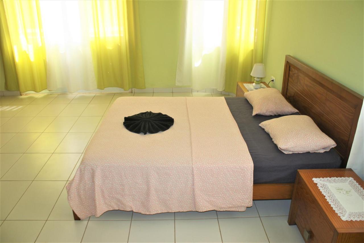 Hostel Casa Branca Vila Nova Luaran gambar